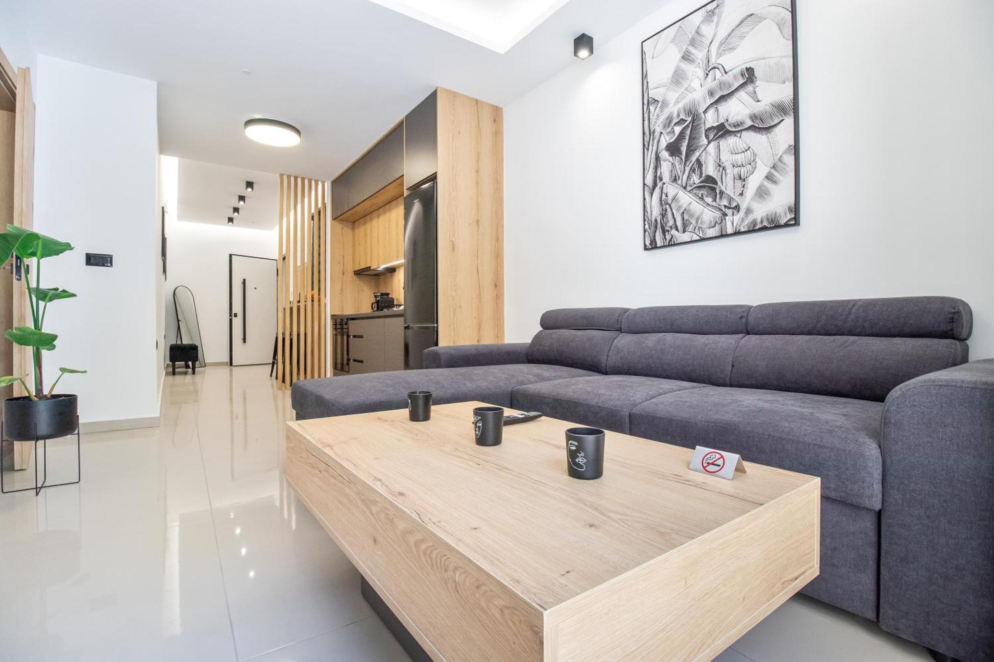 New Luxury Apartment Near Center With Garden View Bendevís Exteriér fotografie