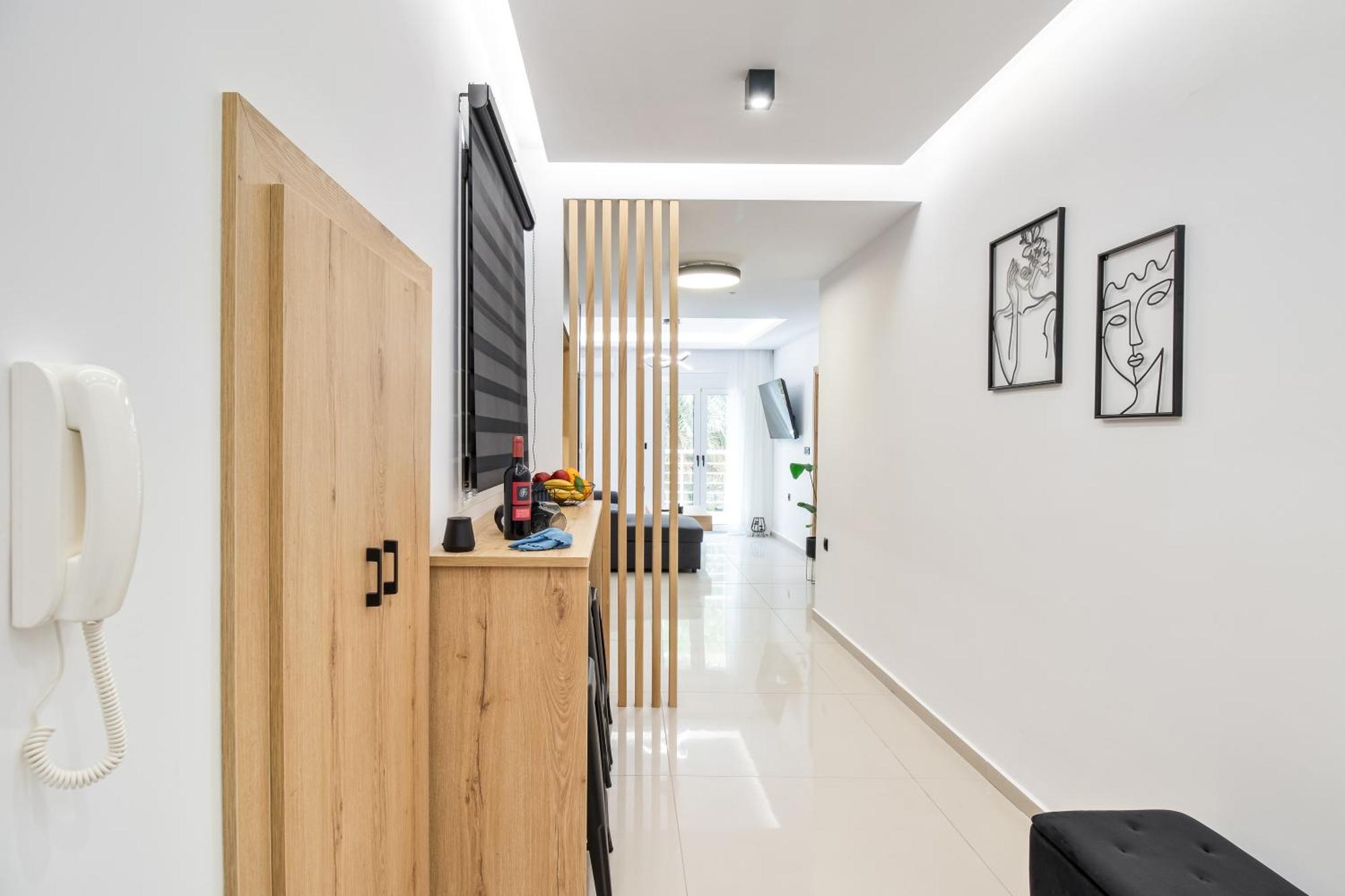 New Luxury Apartment Near Center With Garden View Bendevís Exteriér fotografie