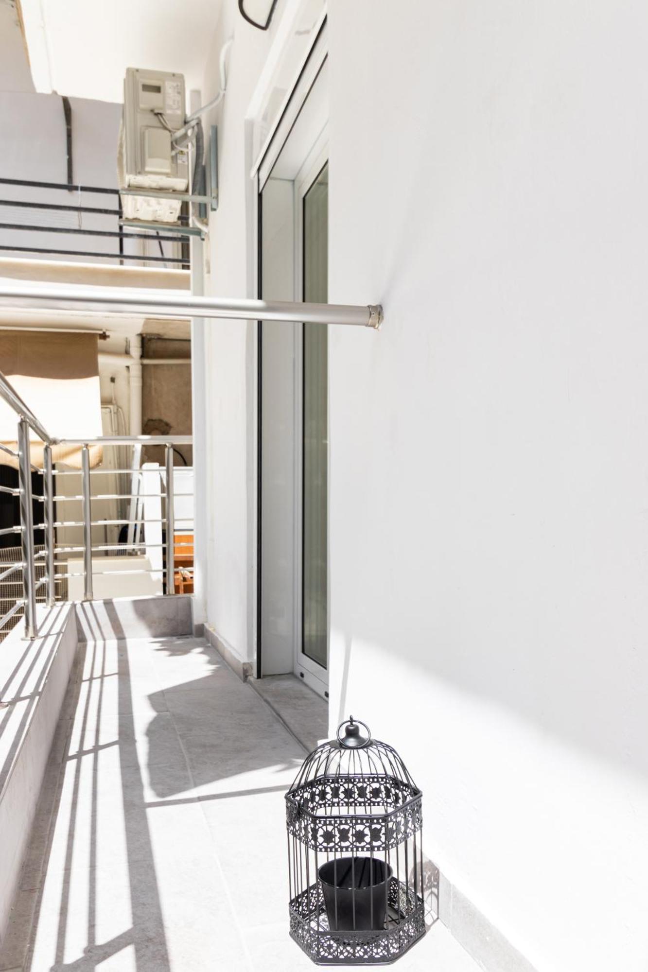 New Luxury Apartment Near Center With Garden View Bendevís Exteriér fotografie